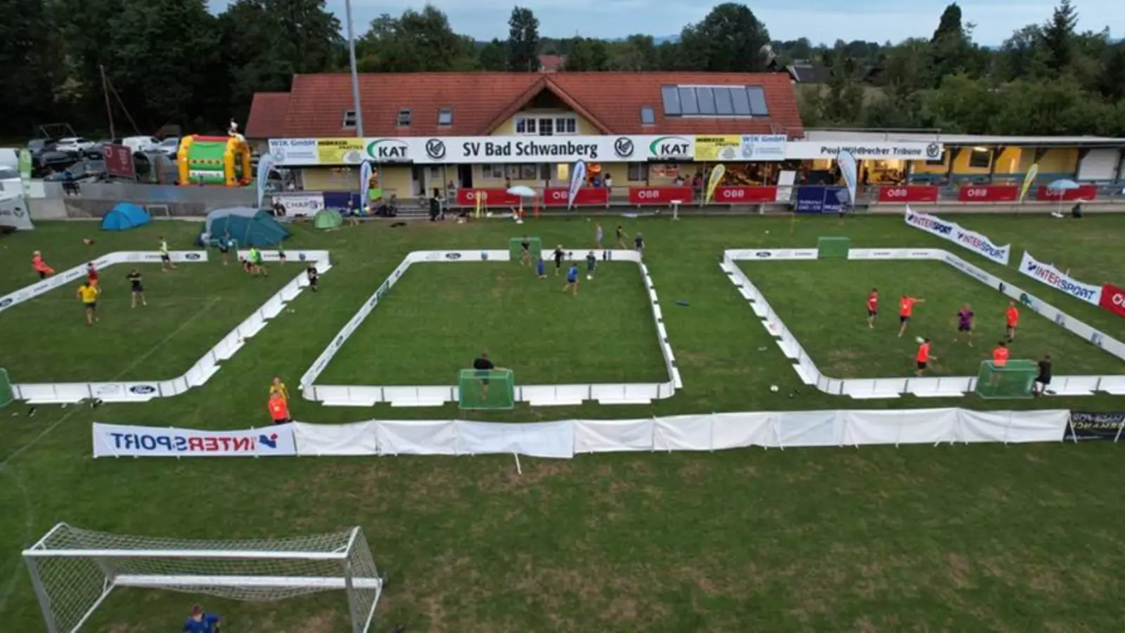 Mini-Fussballarena Eindruck 51